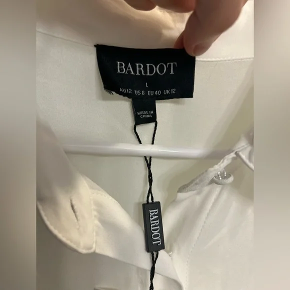 NWT Bardot Justina Mini Long Sleeve White Dress - Picture 4 of 12